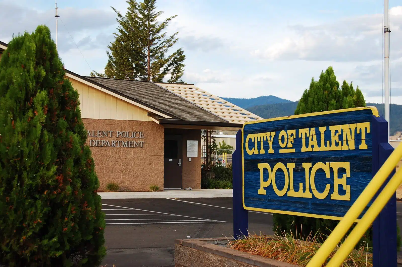 Sign for the City of Talent (Oregon) Police (department). On its own, we are amused at "Talent Police."